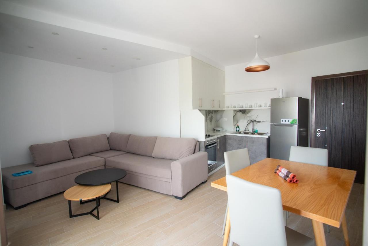 Proda Apartament *
