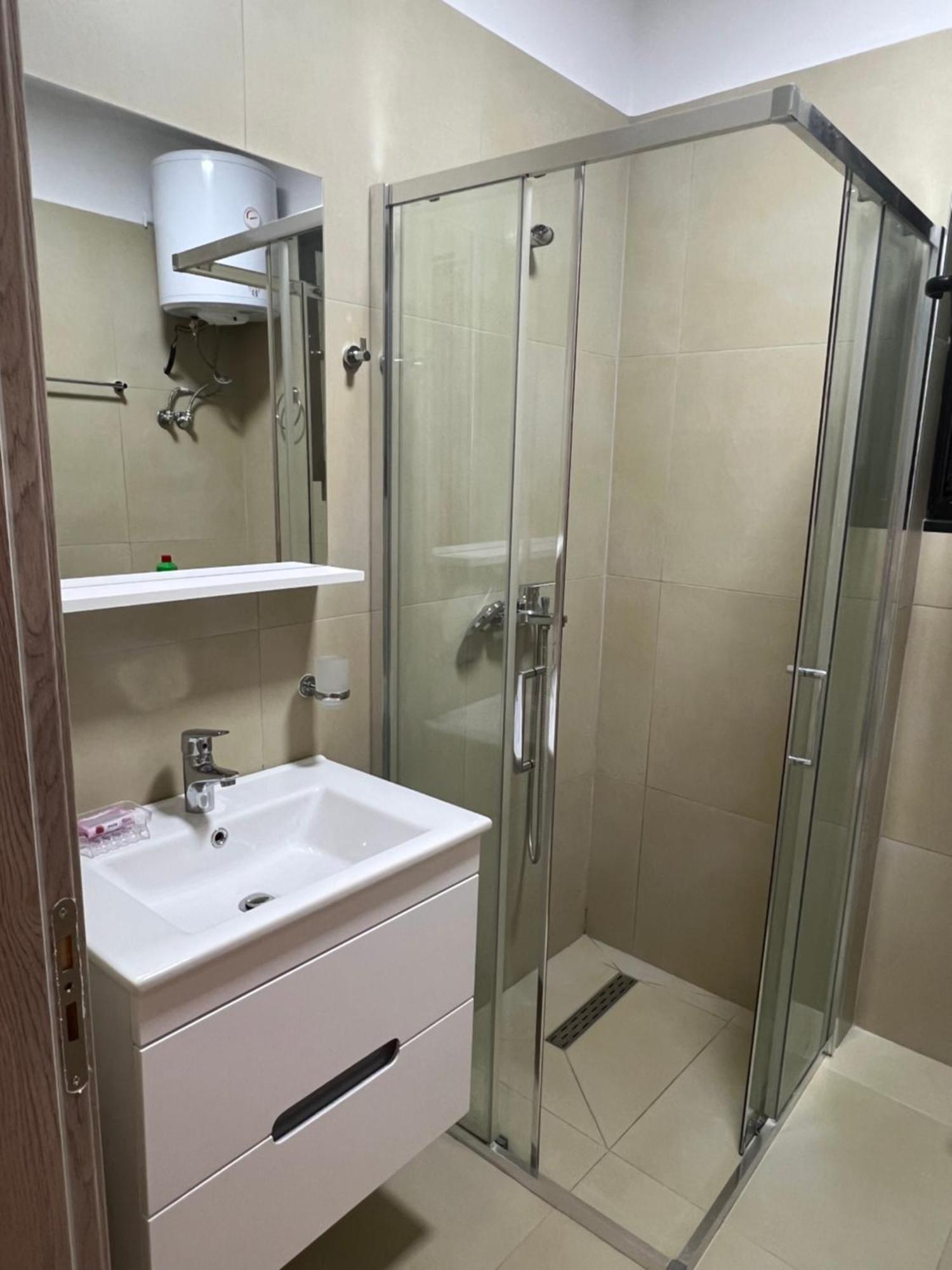 Apartament Proda *